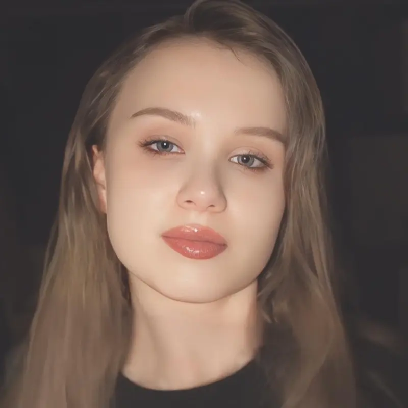 Яна Титова