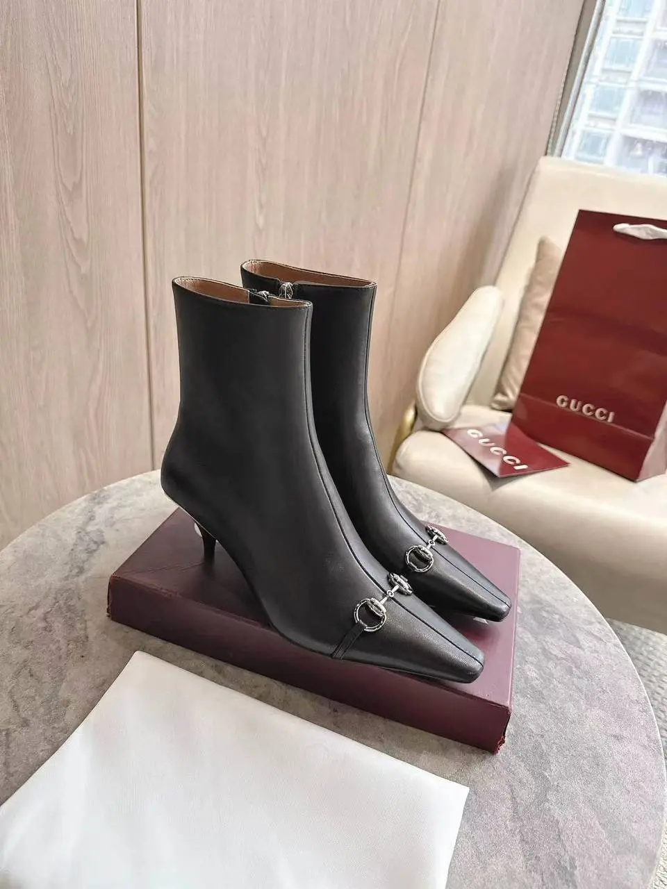 ▪️Премиум
▪️В наличии 36-41 размеры
▪️Цена 18.500₽
▪️Доставка-примерка по Москве
▪️ @byMarybelle
▪️Отправка в регионы ✈️ в этот же день | Сетка — социальная сеть от hh.ru
