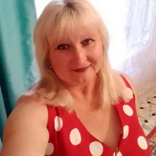 Елена Поцелуева