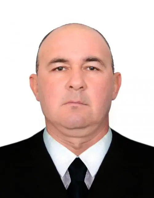 Илхом Гиясов