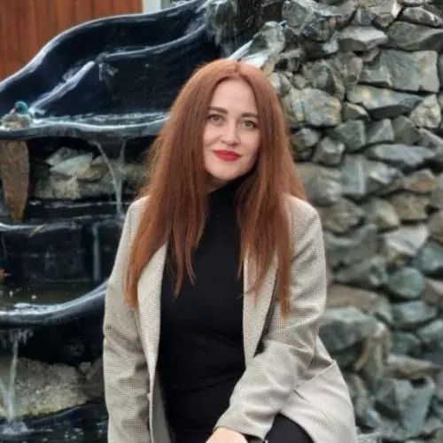 Лилия Ахатова