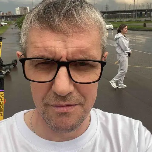 Юрий Ефимов
