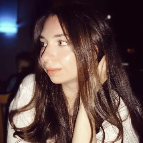 Анна Оганезова