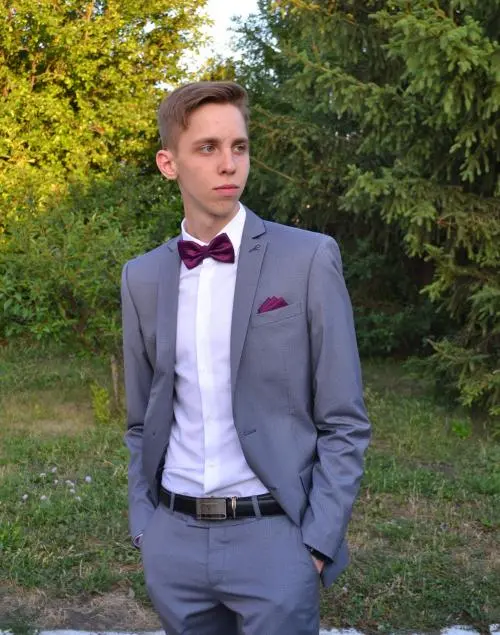 Александр Сергеев