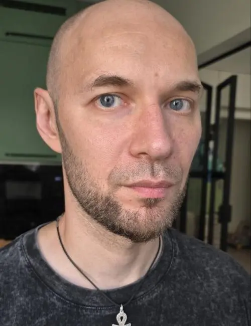 Максим Дунаенко