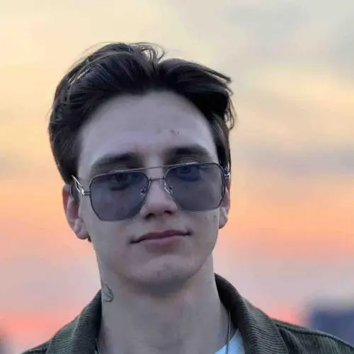 Артур Матюшин