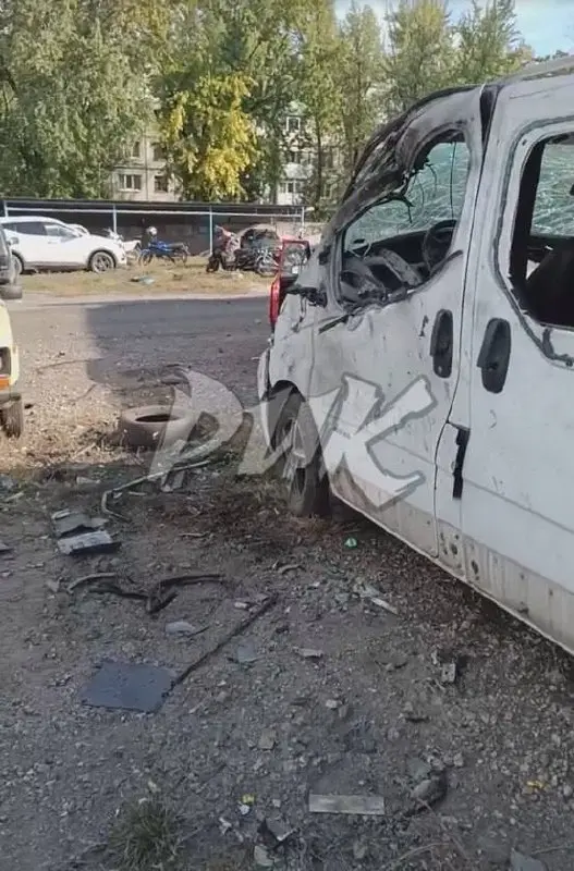 Последствия атаки БПЛА на гражданские автомобили в Горловке | Сетка — социальная сеть от hh.ru