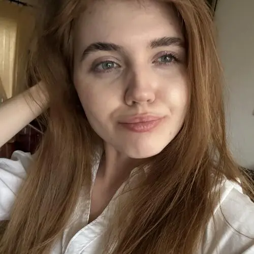 Лиза Мясоутова