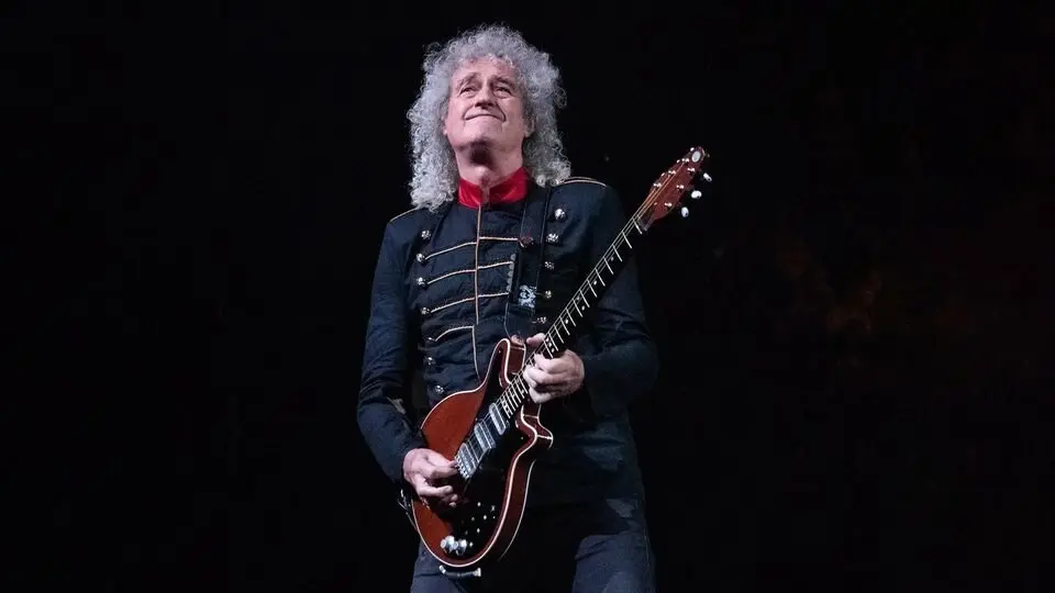Queen завершают гастрольную деятельность: Брайан Мэй объявил об отказе от полноценных туров
Гитарист Queen Брайан Мэй сообщил в интервью, что больше не планирует отправляться с группой в новые масштаб... | Сетка — социальная сеть от hh.ru