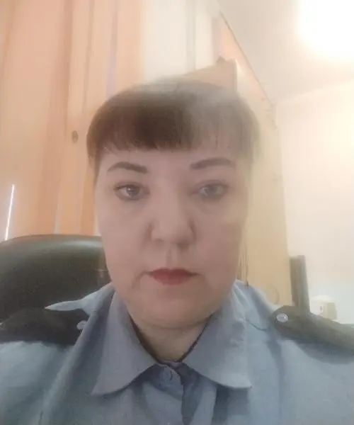 Елена Попова