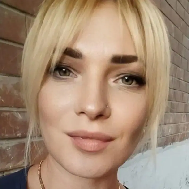 Елена Радионова