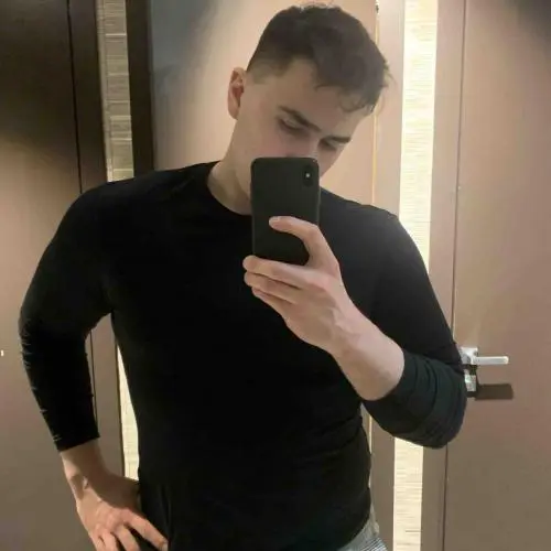Антон  Кутушев