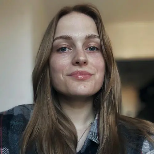 Ангелина Пужаева