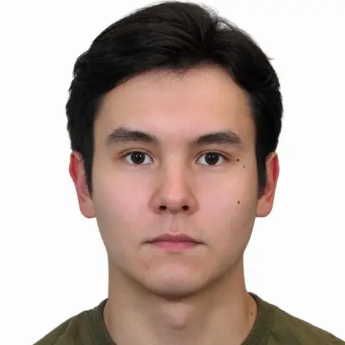 Олег Потапов