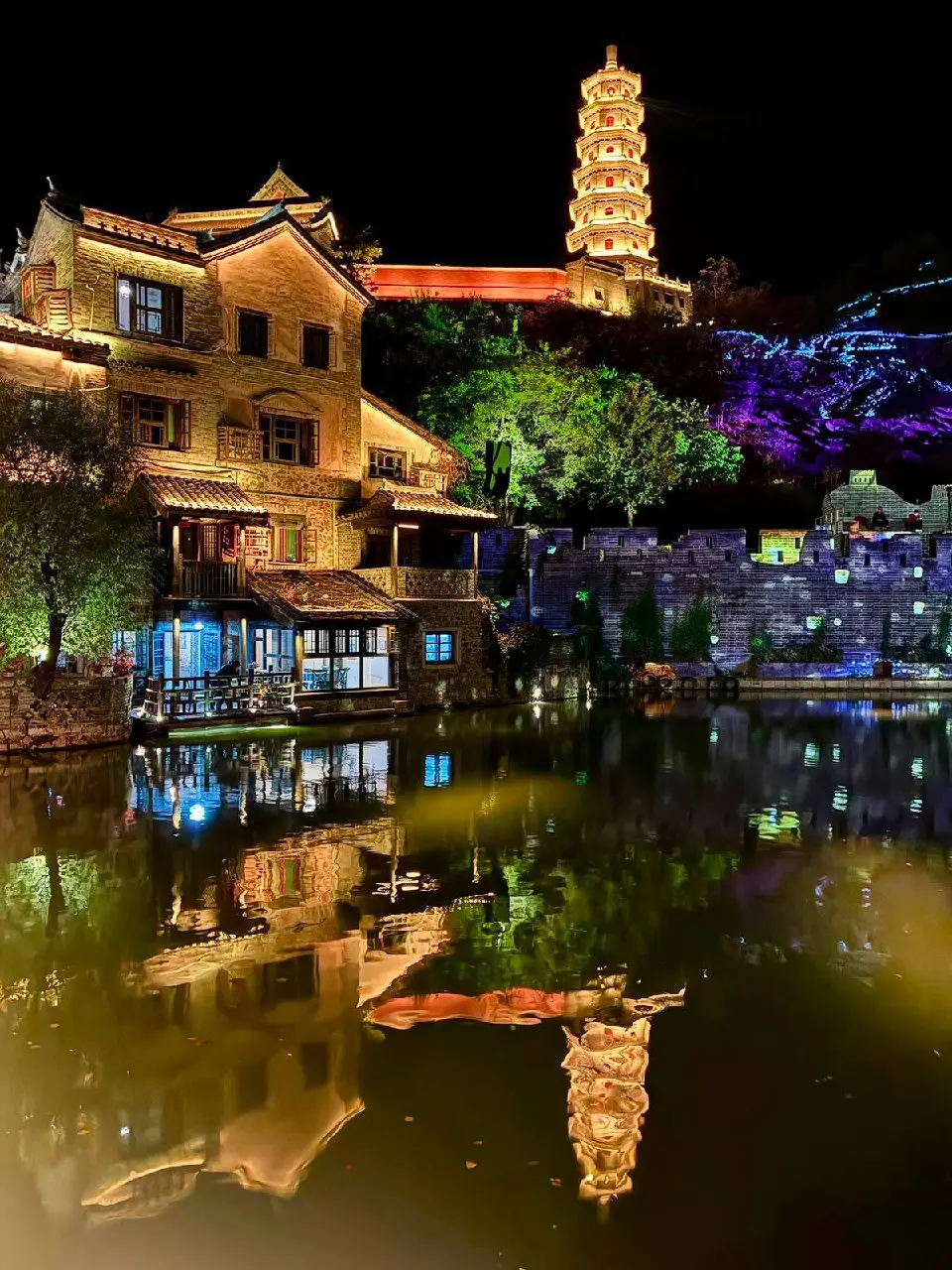 Делимся с вами атмосферой Китая — фото от наших прекрасных гостей 😍🇨🇳 | Сетка — социальная сеть от hh.ru