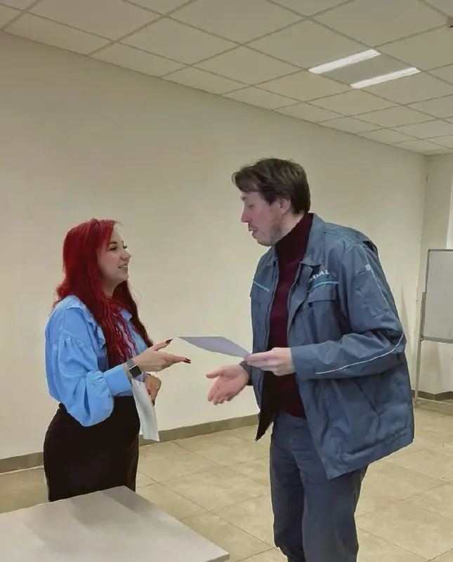 📚 В День учителя — благодарим тех, кто помогает учиться!
В этот день наградили координаторов по обучению и тренеров Haval — в том числе тех, кто проводит кросс-функциональные тренинги | Сетка — социальная сеть от hh.ru
