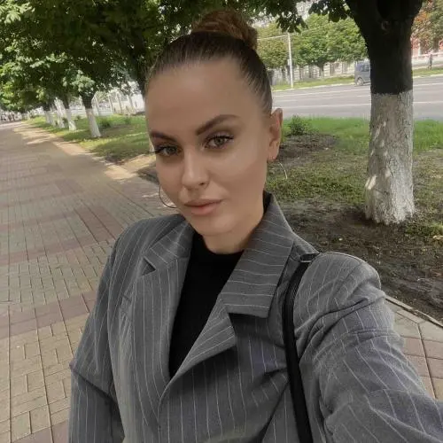 Яна Степанова