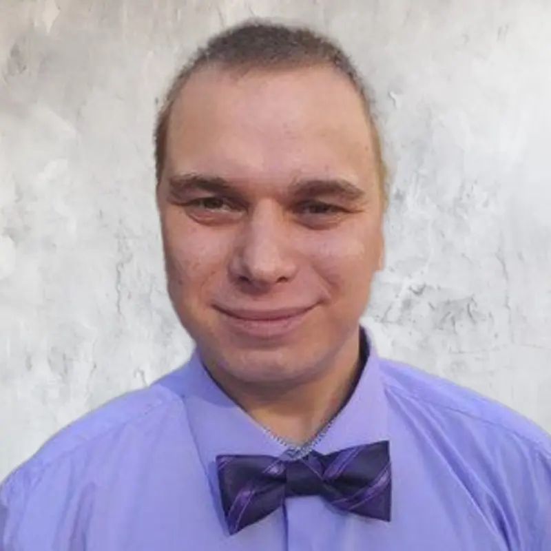 Денис Коновалов