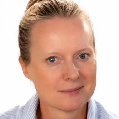 Елена Михайлова