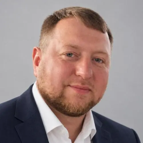 Руслан Алилов