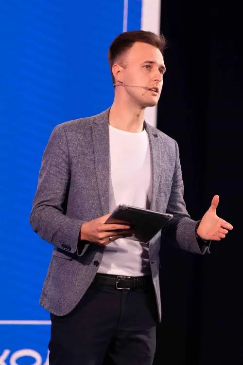 Network member avatar