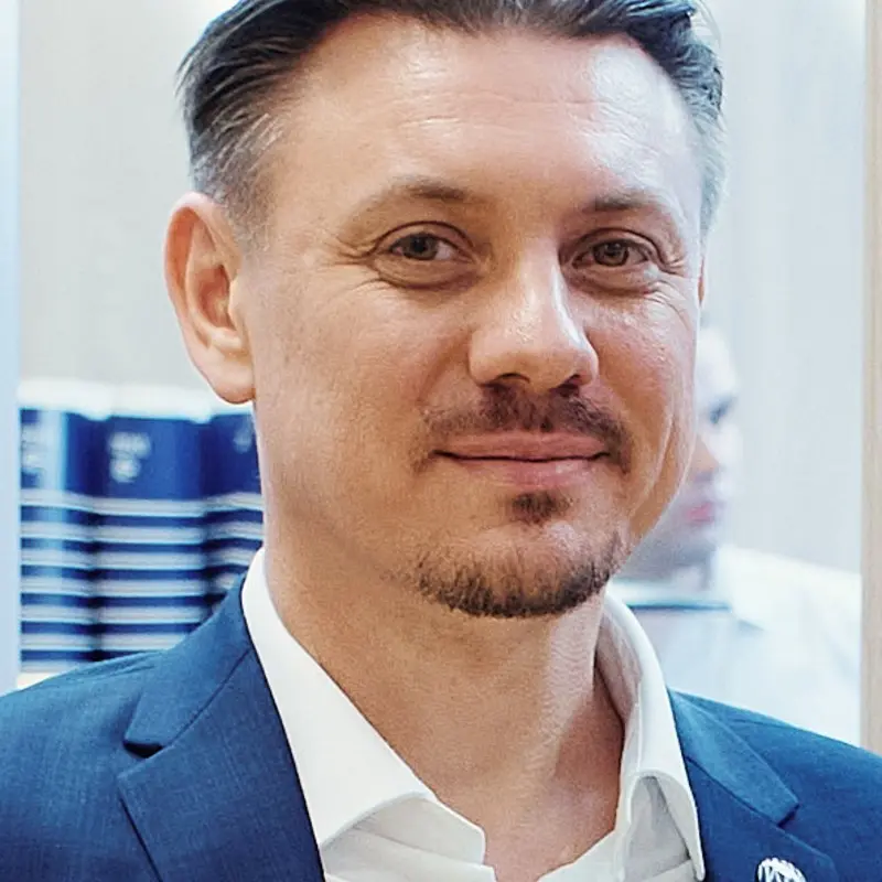 Александр Волокитин