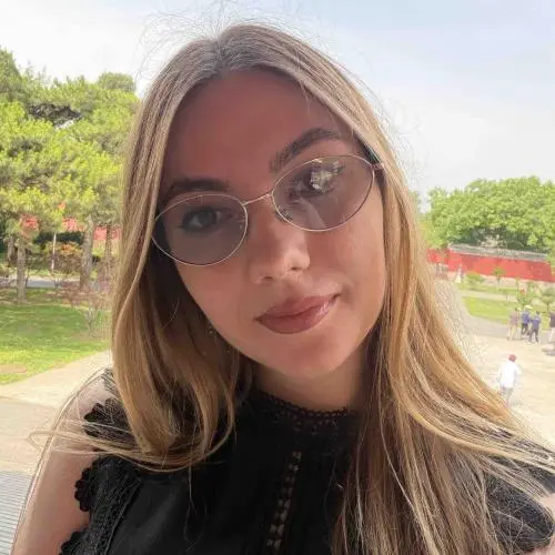 Арина Пирогова