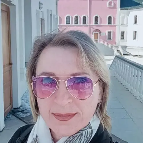 Елена Таркова