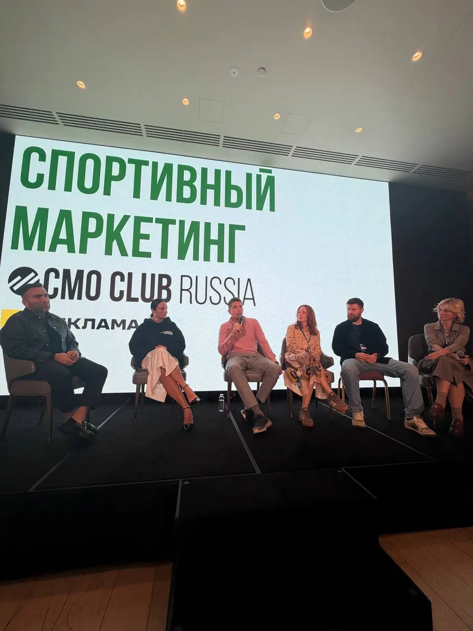 Спонсорство проверяется шуруповёртом
Альфа-Банк был титульным партнёром сразу двух больших спортивных федераций. С Союзом биатлонистов работает третий сезон. Из второй федерации вышел через год | Сетка — социальная сеть от hh.ru