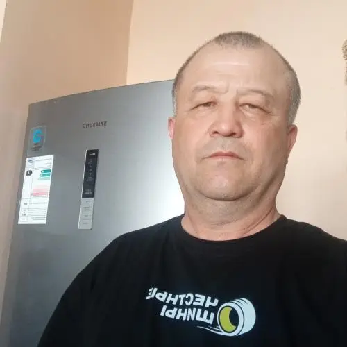 Музаффар Исаев