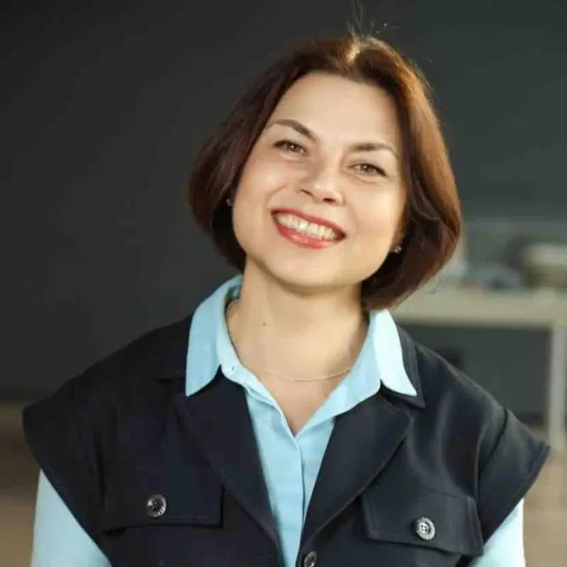 Елена Булавинцева