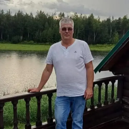 Дмитрий Костяшкин