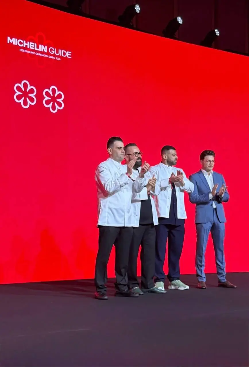 Две звезды Michelin для Orfali Bros ⭐️⭐️
6 октября в Дубае команда Orfali Bros получила вторую звезду Michelin | Сетка — социальная сеть от hh.ru