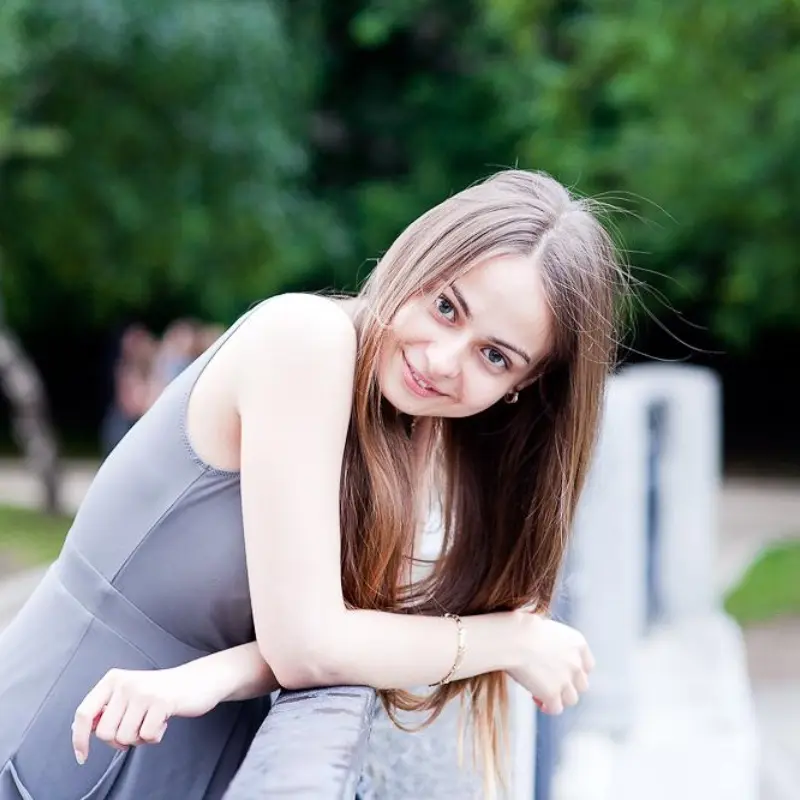Анна Евстратова