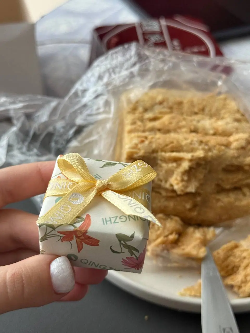 Что мне дарили последние недельки❤️
Часто рассказываю вам, какие подарки придумала сама, но на деле самой креативной и внимательной в обмене являюсь далеко не я!!!
✨Семейство брата по моей наводке (а ... | Сетка — социальная сеть от hh.ru