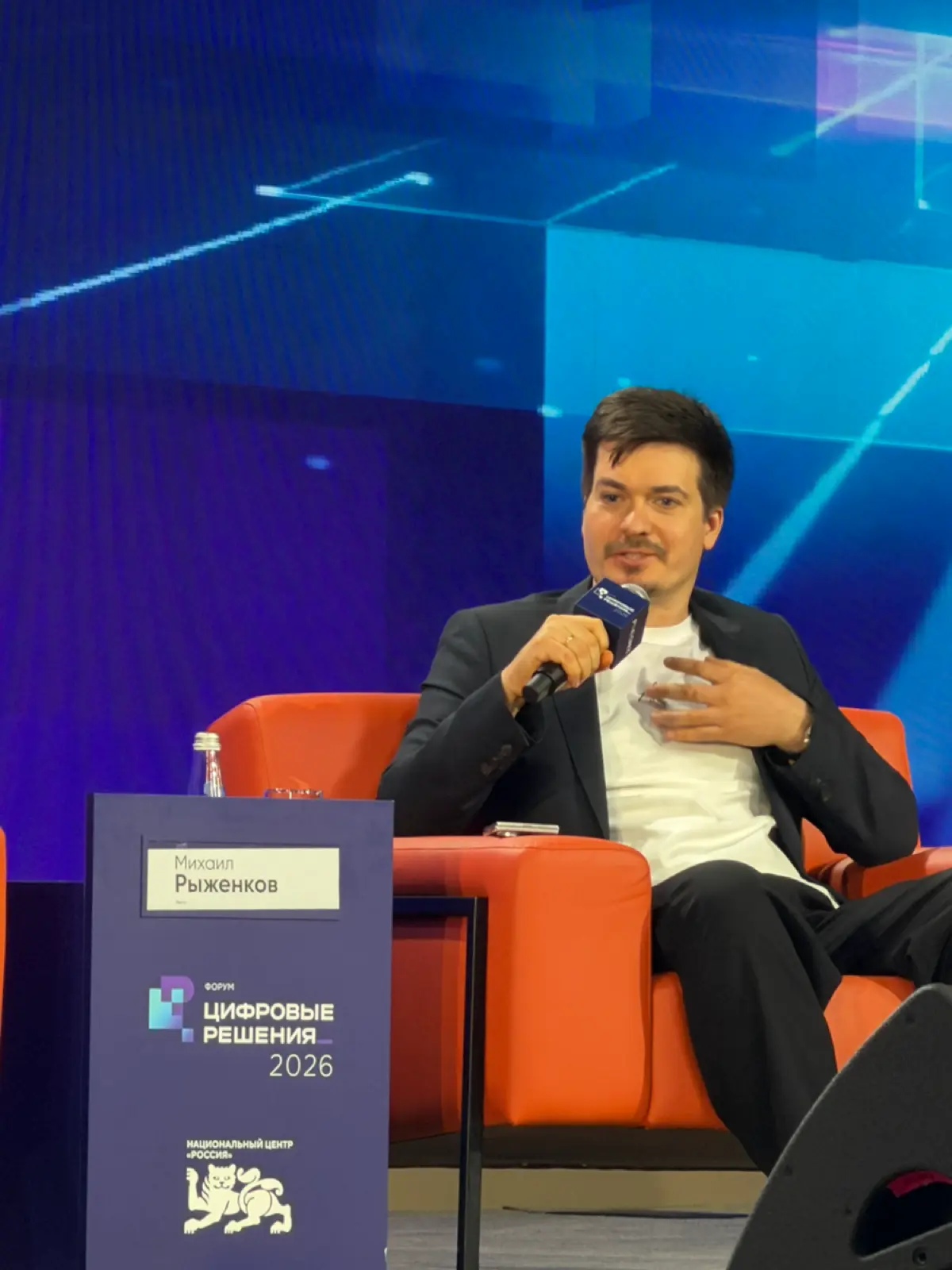 20% занятых, 239 млрд ₽ и 100 минут в день на платформах | Сетка — социальная сеть от hh.ru