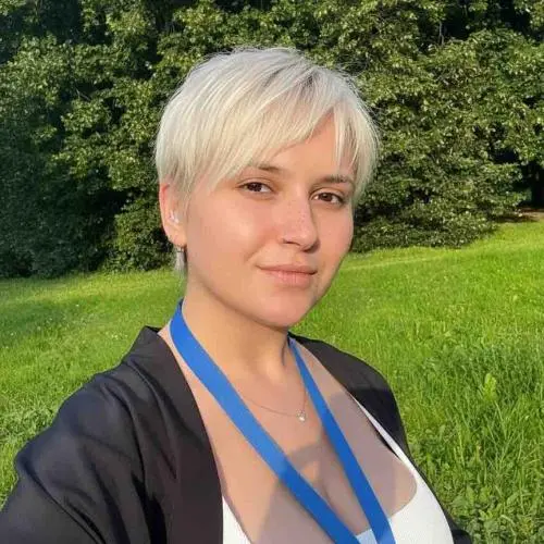 Юлия Дмитриева