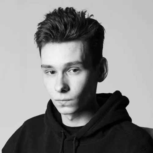 Александр Быстров
