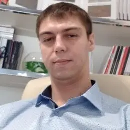 Александр Кузнецов