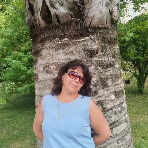 Анна Ошмарина