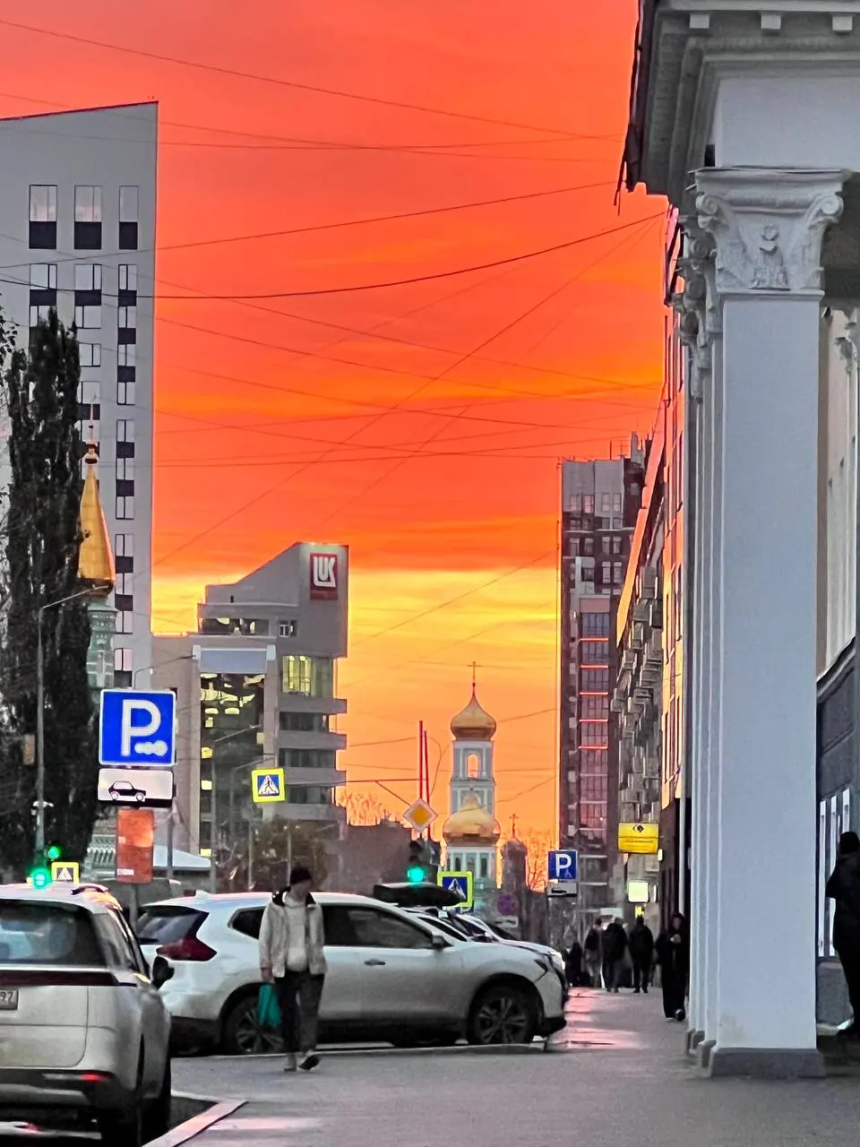 Друзья, осенний привет из Перми! 🍁
На этой неделе я работала экспертом и тренером в программе «Управленческий кадровый резерв» для АО «Гознак» вместе с моими коллегами из компании ПроК | Сетка — социальная сеть от hh.ru