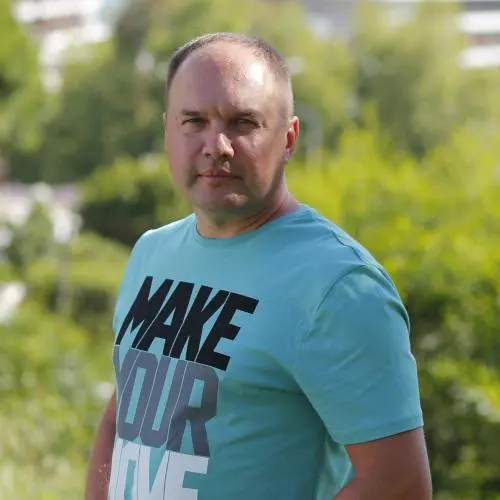 Сергей Попов