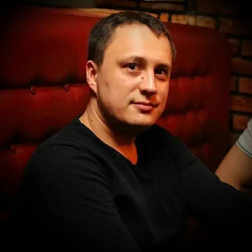 Артем Щежин