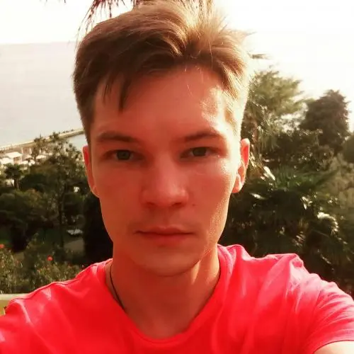 Роман Жуков