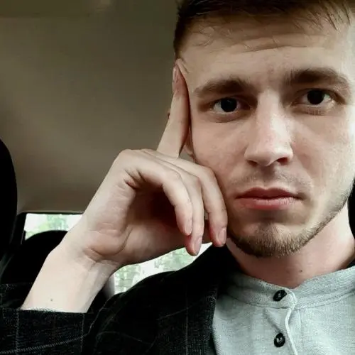 Дамир Халилов