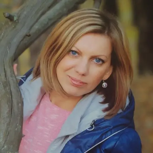 Марина Худякова