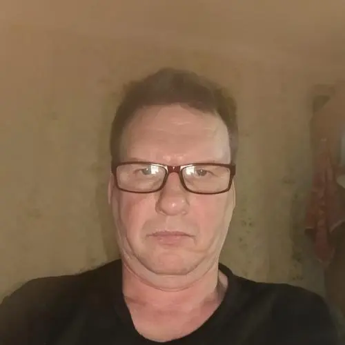 Олег Волков