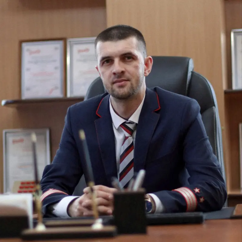 Павел Леонтьев