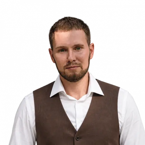 Евгений Инишев