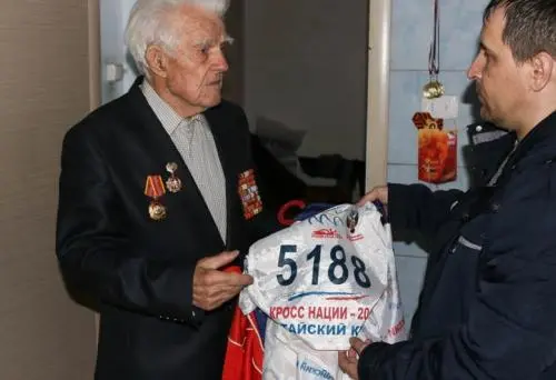 Виталий Попов